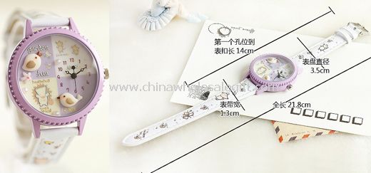 3D bird children watch