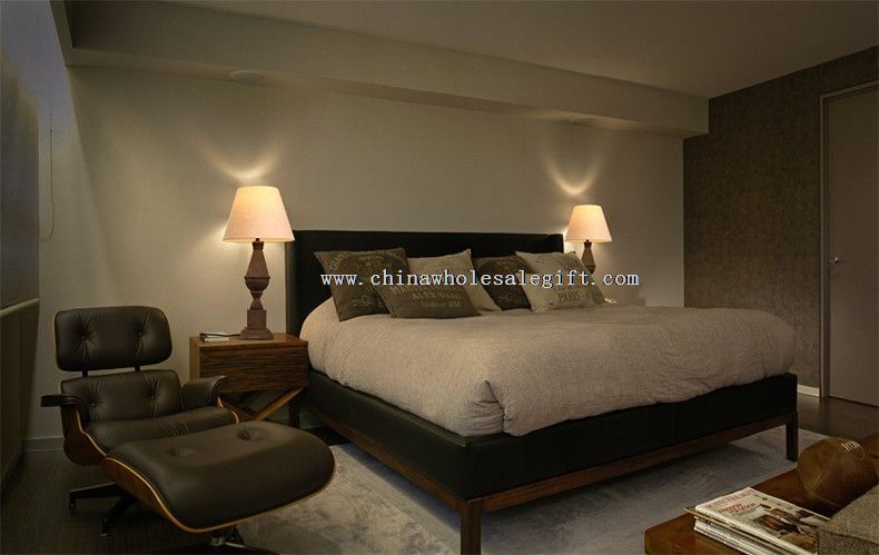 Wooden table lamp