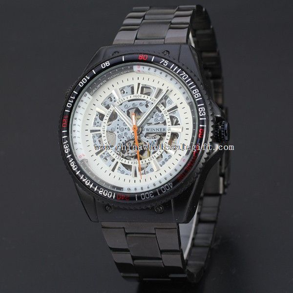 couple watch
