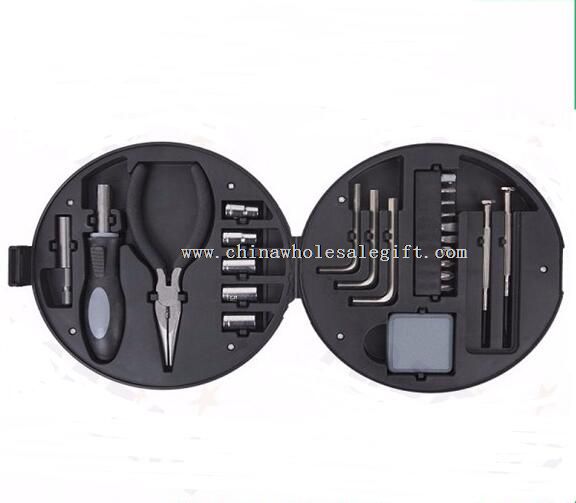 24- piece tire shape tool set