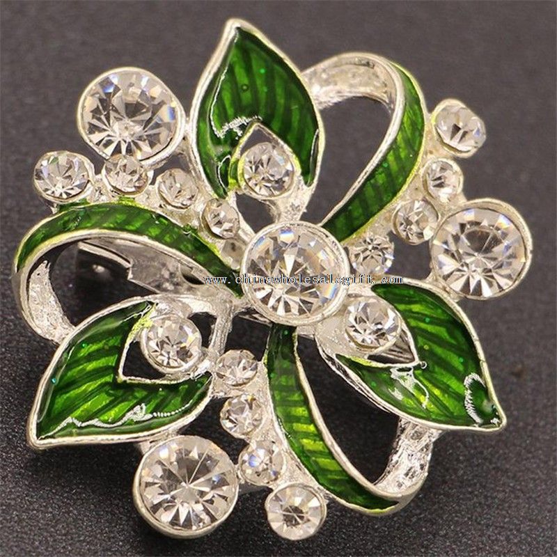 Crystal rhinestone brooch