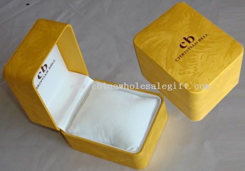 Watch box