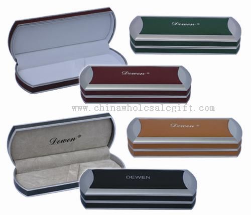 Leather pen box