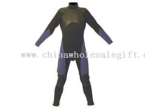surfing suits with long arms and long legs