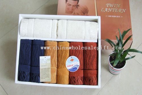 compound towel