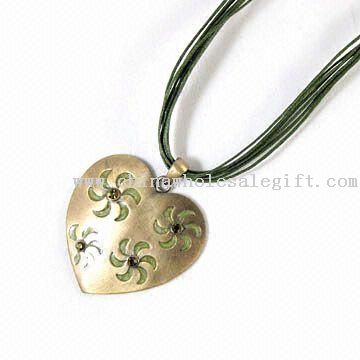Heart-shaped Necklace with Enamel and CZ Diamond
