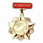 Gold Plated Medal, Made of Zinc Alloy, with Artistic Pattern