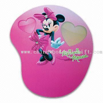 Mouse Pad with Lovely Mickey Cartoon Character, Made of Soft Rubber