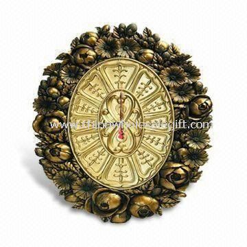 60 x 42cm Wall Clock, Made of Polyresin