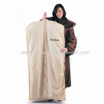 Garment Bag, Made of Eco-friendly and Nonwoven Material