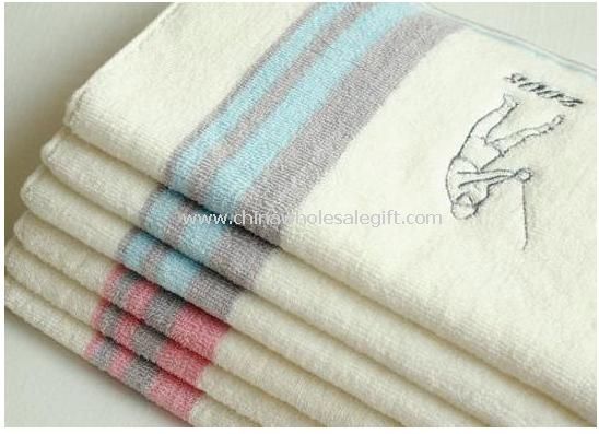 Jacquard Sport Towel