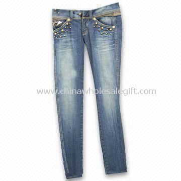 97% Cotton and 3% Spandex Womens Jeans with Five Anti-silver Studs