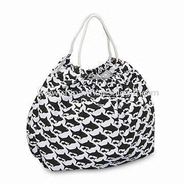 Fashion Beach Bag Made of Canvas