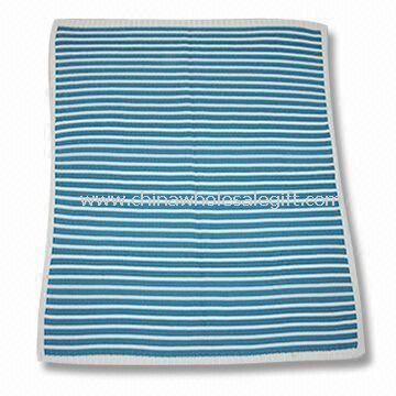 Knitted Blanket Suitable for Children