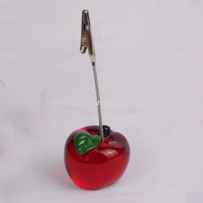 Memo holder in apple shape