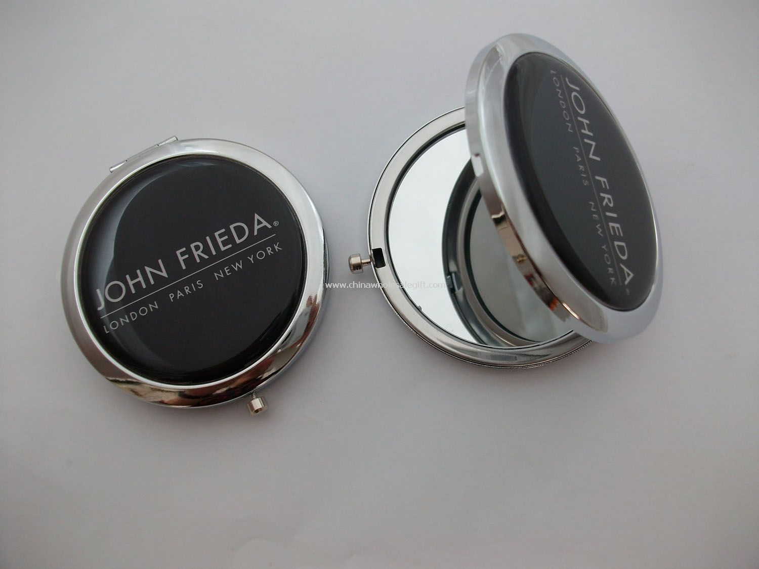 Foldable Metal Cosmetic Mirror