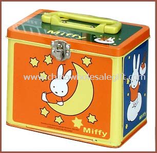 Lunch Box With Plastic handle on lid