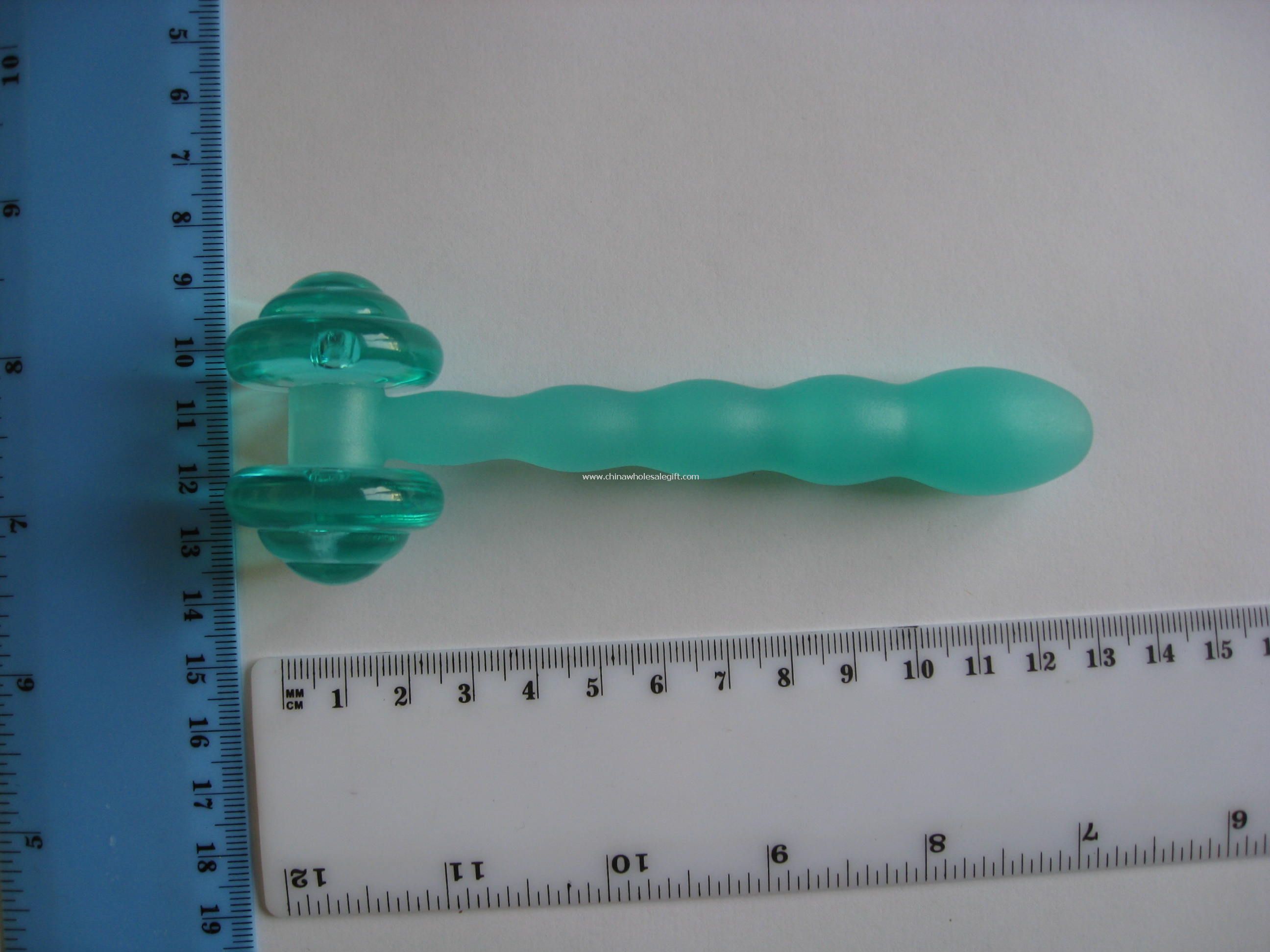 PP face massager