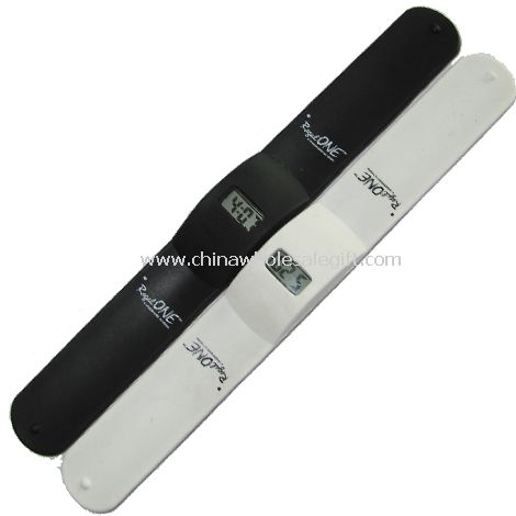 Thick band slap watch