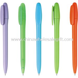 Plastic pen