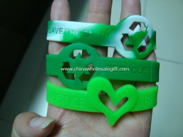 various size bracelets