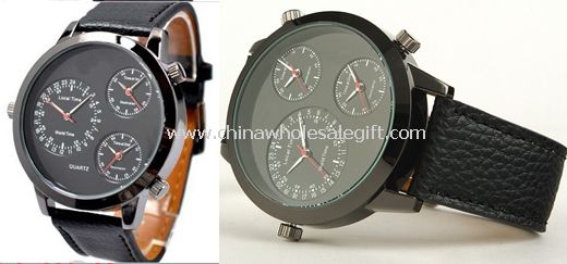 Three time disply watch