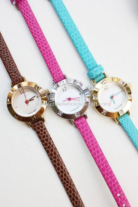 Slim Croco Watch