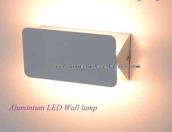 Modern fashion wall lamp