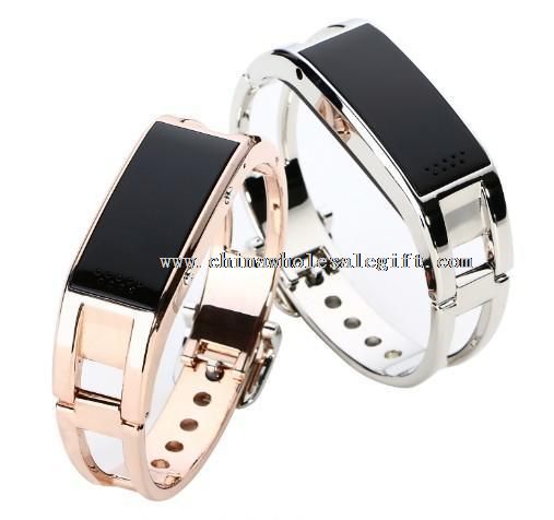 Smart bluetooth bracelet