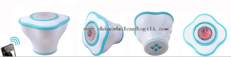 Waterproof bluetooth speaker