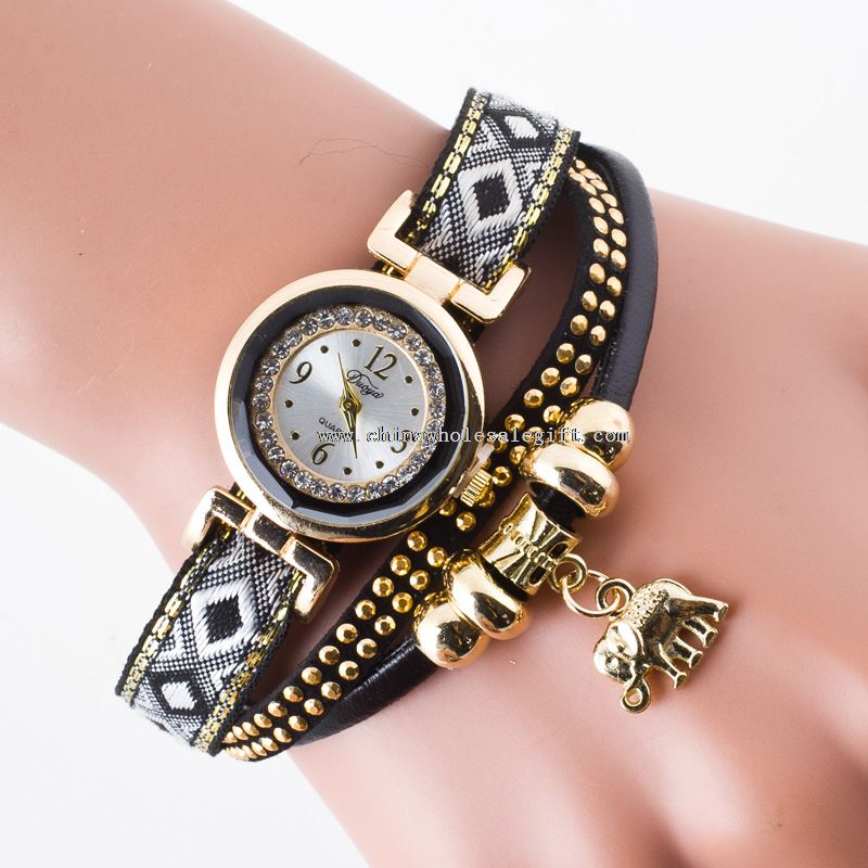 Pendent bracelet watch women