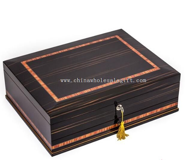 Womens 20 Watch Box