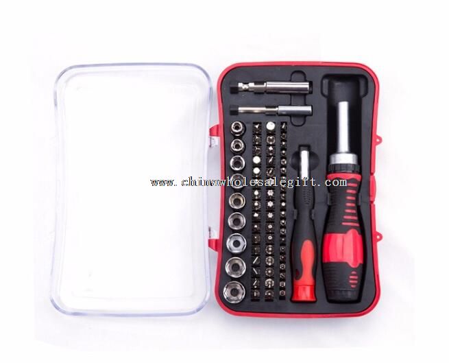 65pc Ratcheting Screwdriver Hand Tool Set