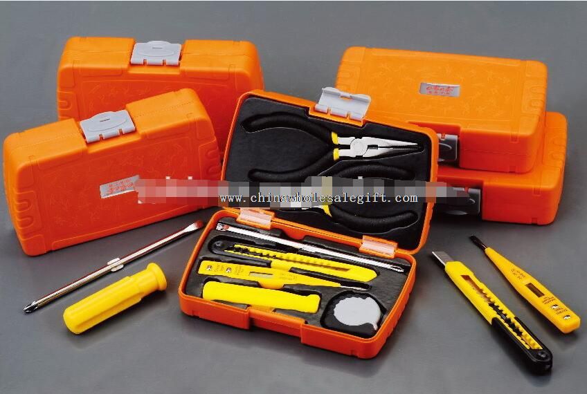 Hand Tool Set In Plastic Box