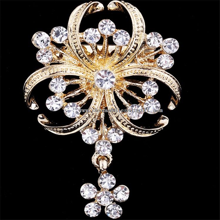 Flower Shape Custom Brooch Lapel Pins