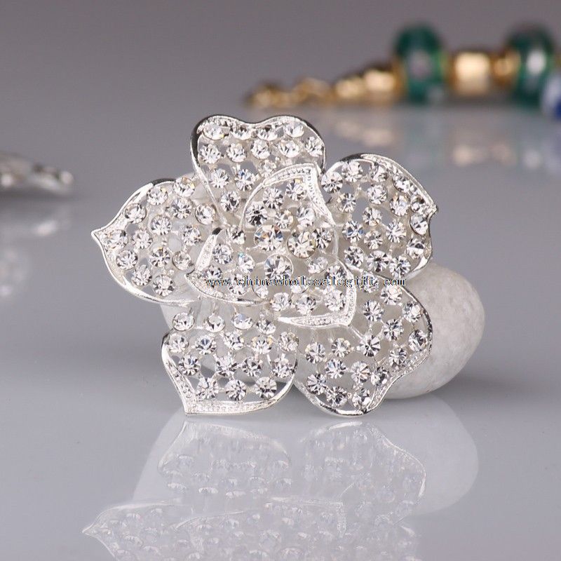 flower lapel pin for gift
