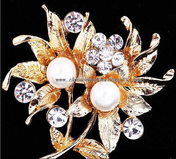 pearl korea brooch