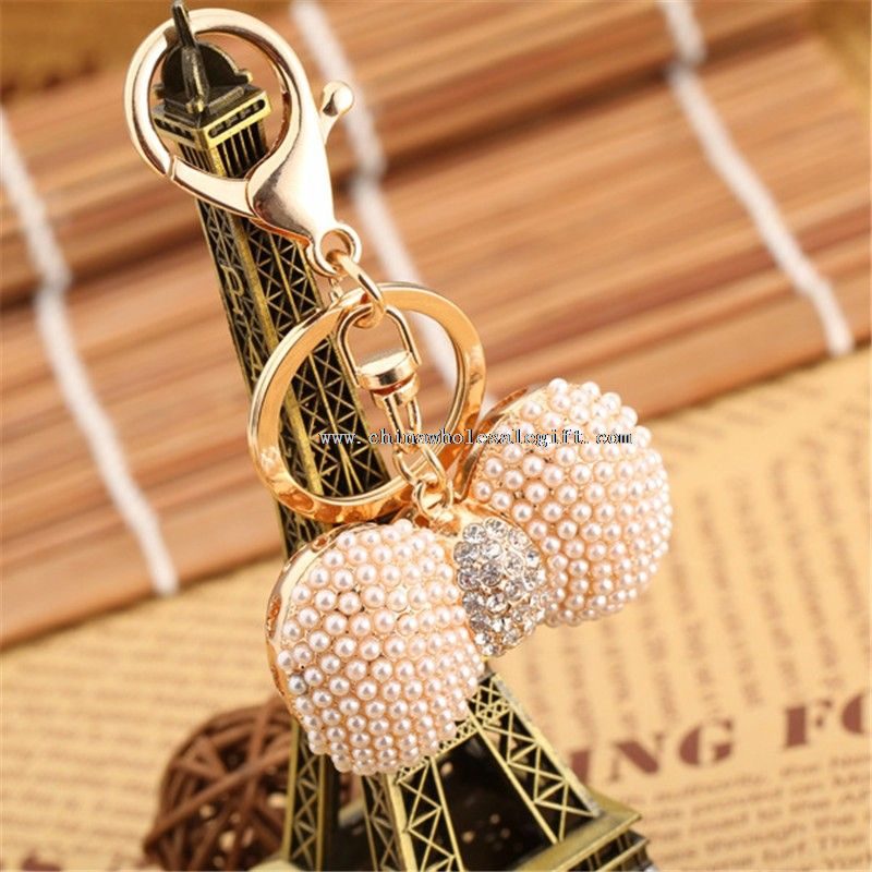 mini pearl keychain