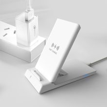 Cargador inalámbrico plegable de 10W de respuesta rápida y larga distancia portátil