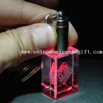 Gantungan kunci kristal dengan lampu LED