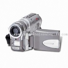 Caméra vidéo numérique avec mémoire externe SD / MMC images