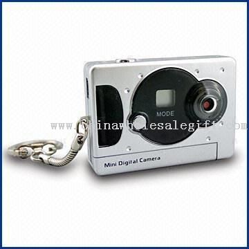 300K Pixel Mini Digital Camera with 4 x 16Mb Built-in SDRAM Internal Memory