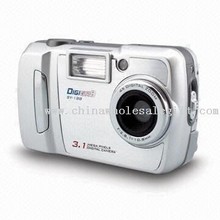 100g Digital Camera with SD/MMC Card, Measuring 94 x 40 x 56mm images