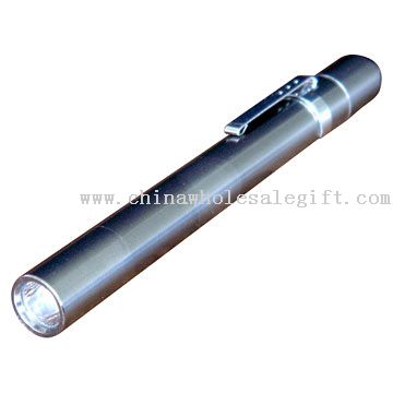 LED svítilna / baterka