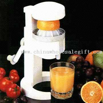 Easy-to-Use Hand-Operated Juice Extractor