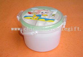 lunch box with handle