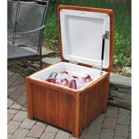 Caja del refrigerador al aire libre de madera