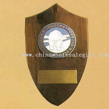 جایزه یا جایزه در پلاک های چوبی یا فلزی پایه