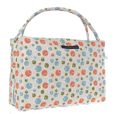 Cosmetic bag