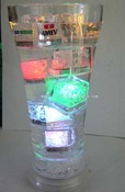 Cubo de gelo de água-sensíveis de piscamento images